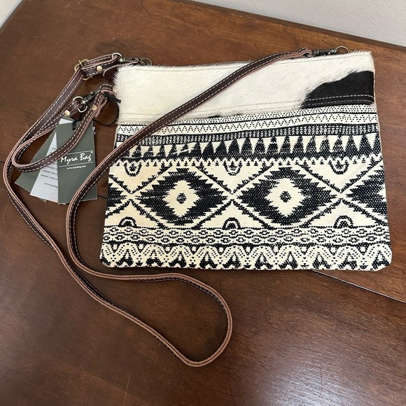 Myra Bag Handbags - Myra Bag Handmade Boho Western Crossbody Bag Purse Cowhide Leather NEW